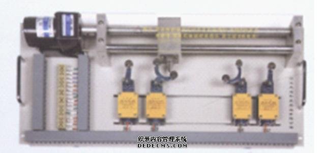 自動往返控制實(shí)物模型